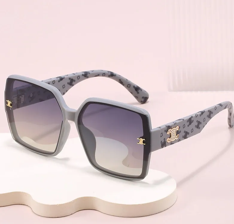 2024 New Large Frame Style Flower Letter Temple Design Fashion Trendy Sunglasses for Women Driving with UV Protection