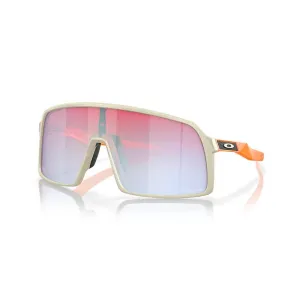 OAKLEY SUTRO Sunglasses Matte Sand: Prizm Snow Sapphire