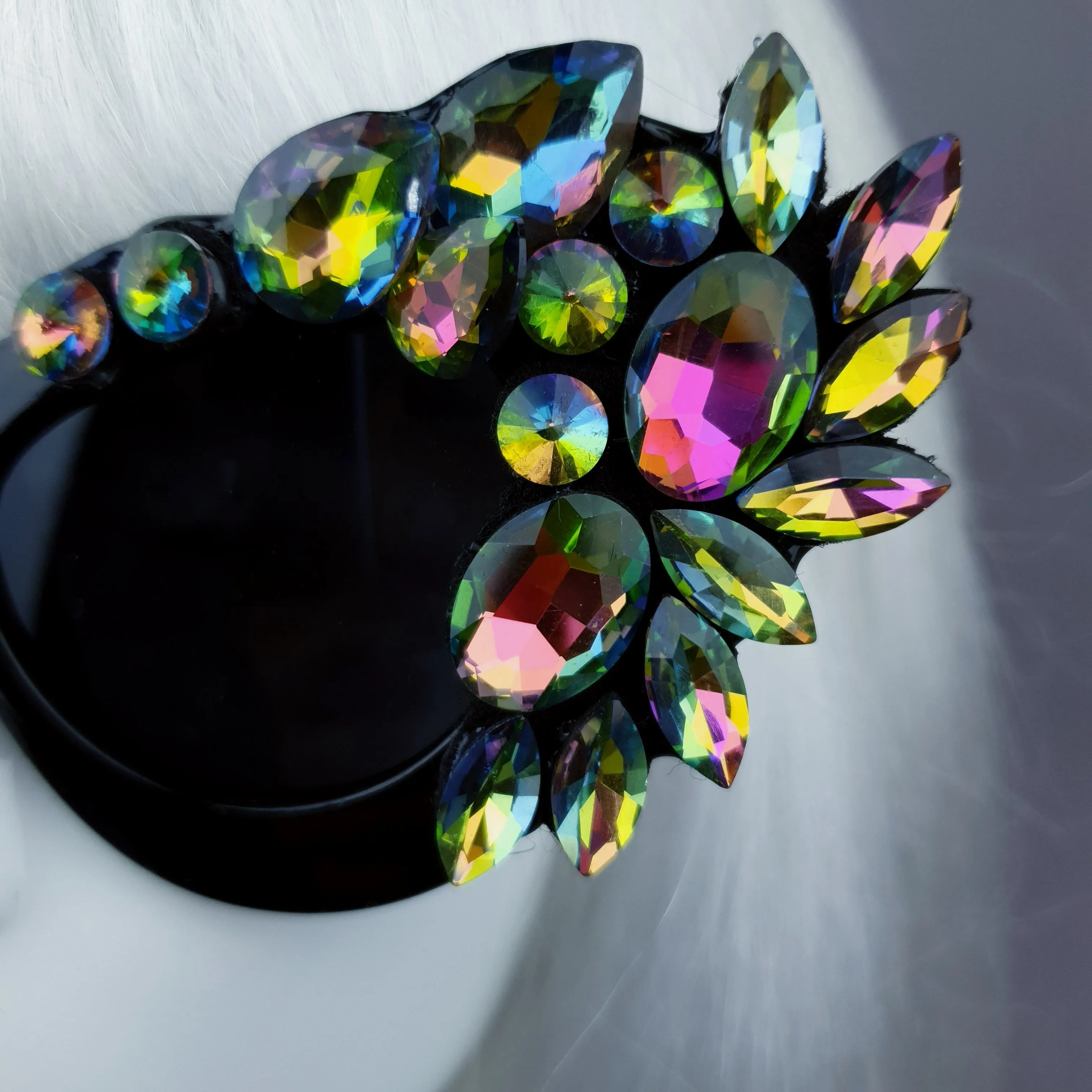 "Esmaralda" Iridescent Jewel Cats Eye Sunglasses