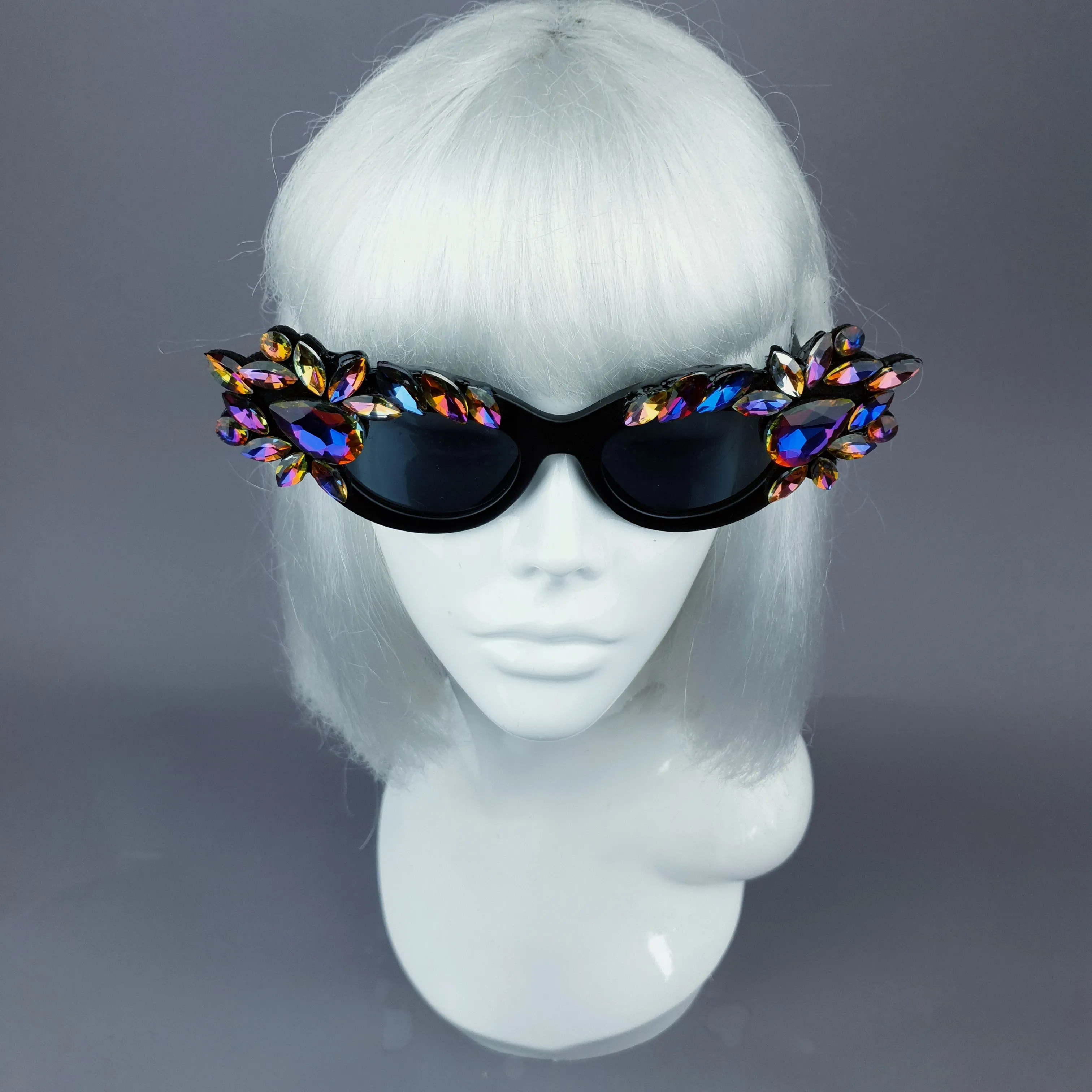 "Safira" Iridescent Jewel Cats Eye Sunglasses