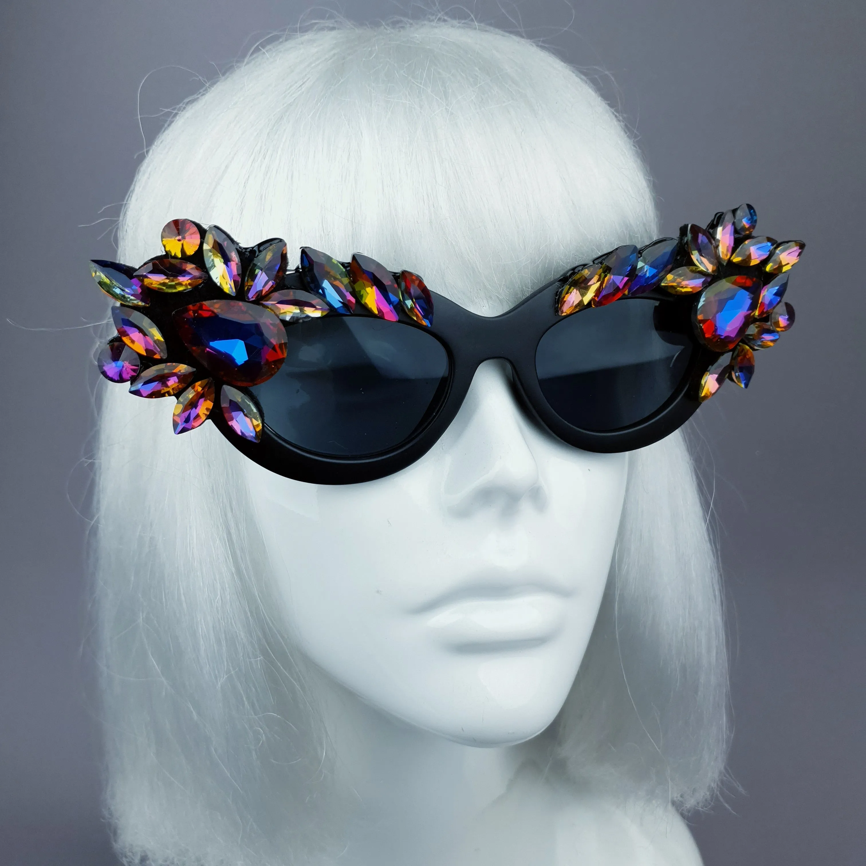 "Safira" Iridescent Jewel Cats Eye Sunglasses