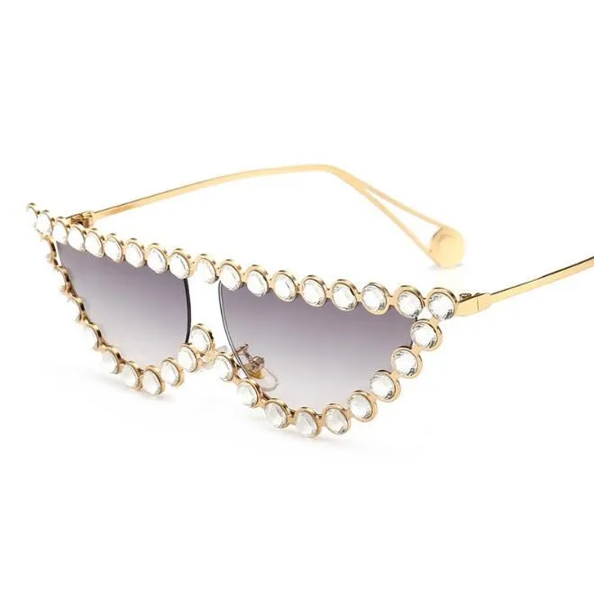 Shiny Elegant Metallic Frame Diamond Sunglasses